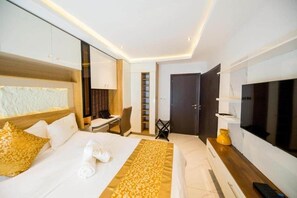 2 室のベッドルーム、WiFi