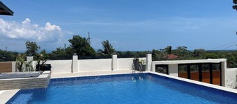 Modern Luxury Overlooking Villa Honda Bay 100% Solar Power