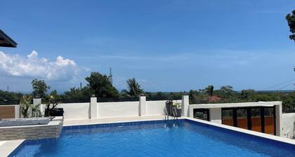 Modern Luxury Overlooking Villa Honda Bay 100% Solar Power