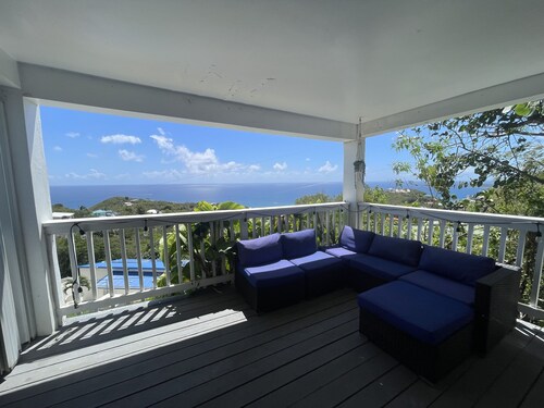 2-bedroom Garden Suite in perfect St Thomas with AC & Beach views
