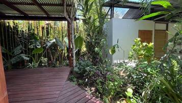 Enceinte de lâhĂ©bergement