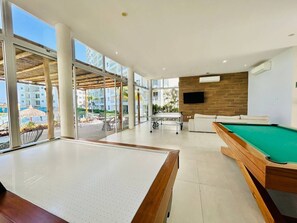 Game room - Beach-style pool, 10 min from the beach by Gpsrentas (Mazatlán)