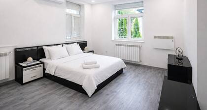 Modern Two-Bedroom Apartment - Heart of Sofia, Steps from Vitoshka