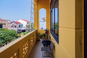 Property grounds - Y's La House (HOI AN)