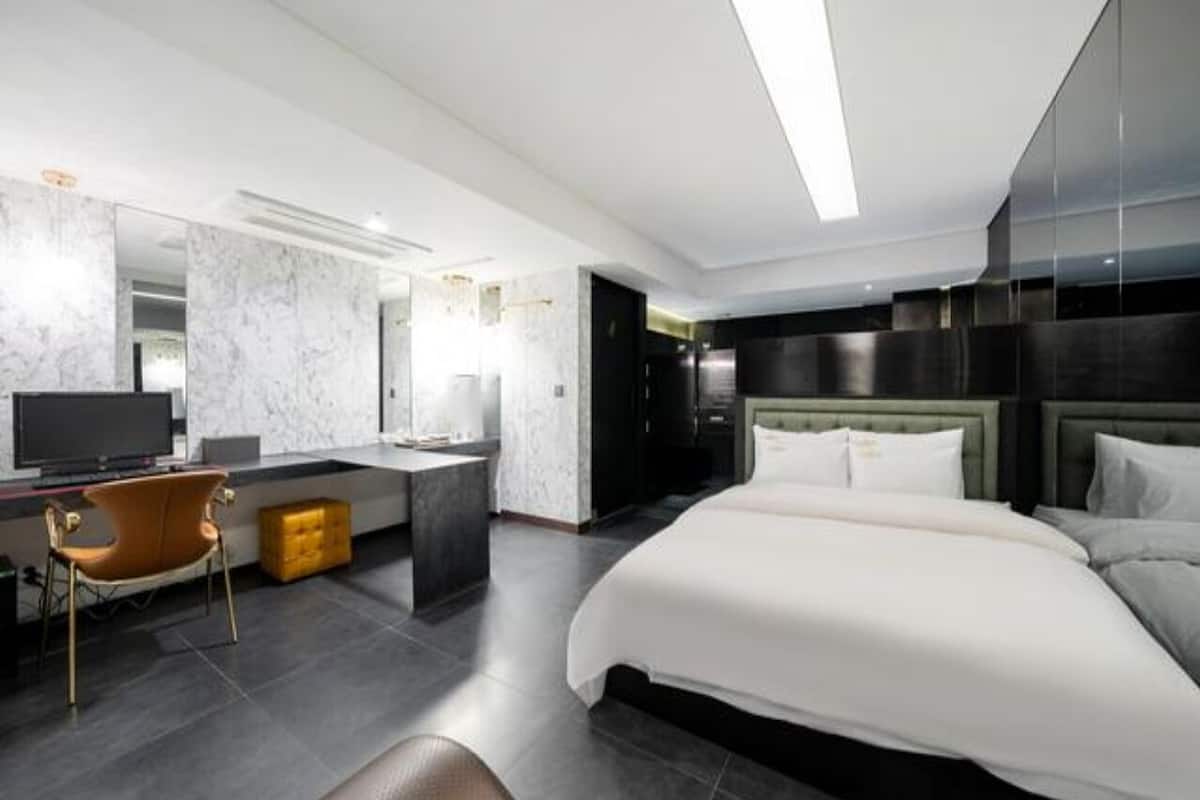 Signature Double Room