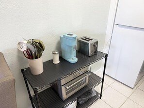 Interior - Venice Villas Studio – Steps to Beach & Pool (Venice)