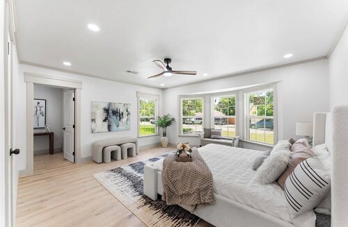 3-bedroom house in wonderful Grand Prairie with AC comfort