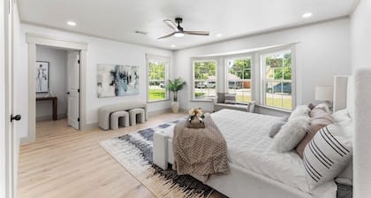 3-bedroom house in wonderful Grand Prairie with AC comfort