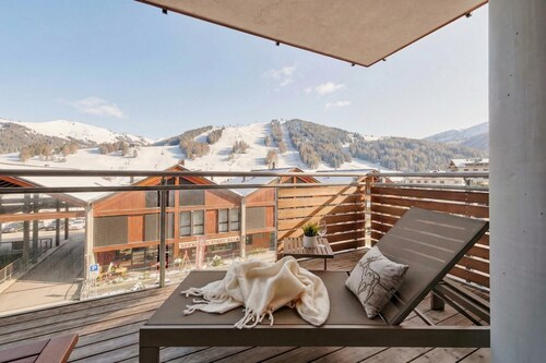 Casa del Colle D2 Terrace & garage, Sestriere, Italy