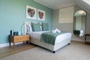 4 Schlafzimmer, Bügeleisen/Bügelbrett, WLAN, Bettwäsche
