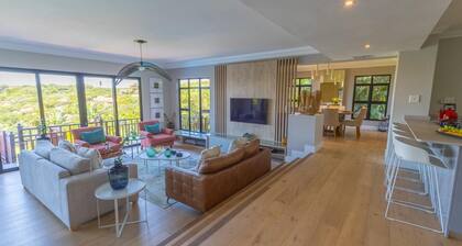 Stunning 4 Bedroom Villa | Pool | Sea Views