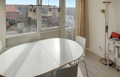 Awesome apartment in Esbjerg with WiFi