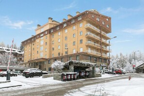 Property Building - Appartamento Cuore Alpino near Slopes for 4, Sauze d'Oulx, Italy (Sauze d'Oulx)