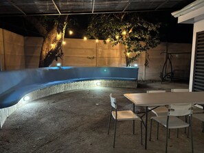 Outdoor dining - Vrbo Property (Quepos)