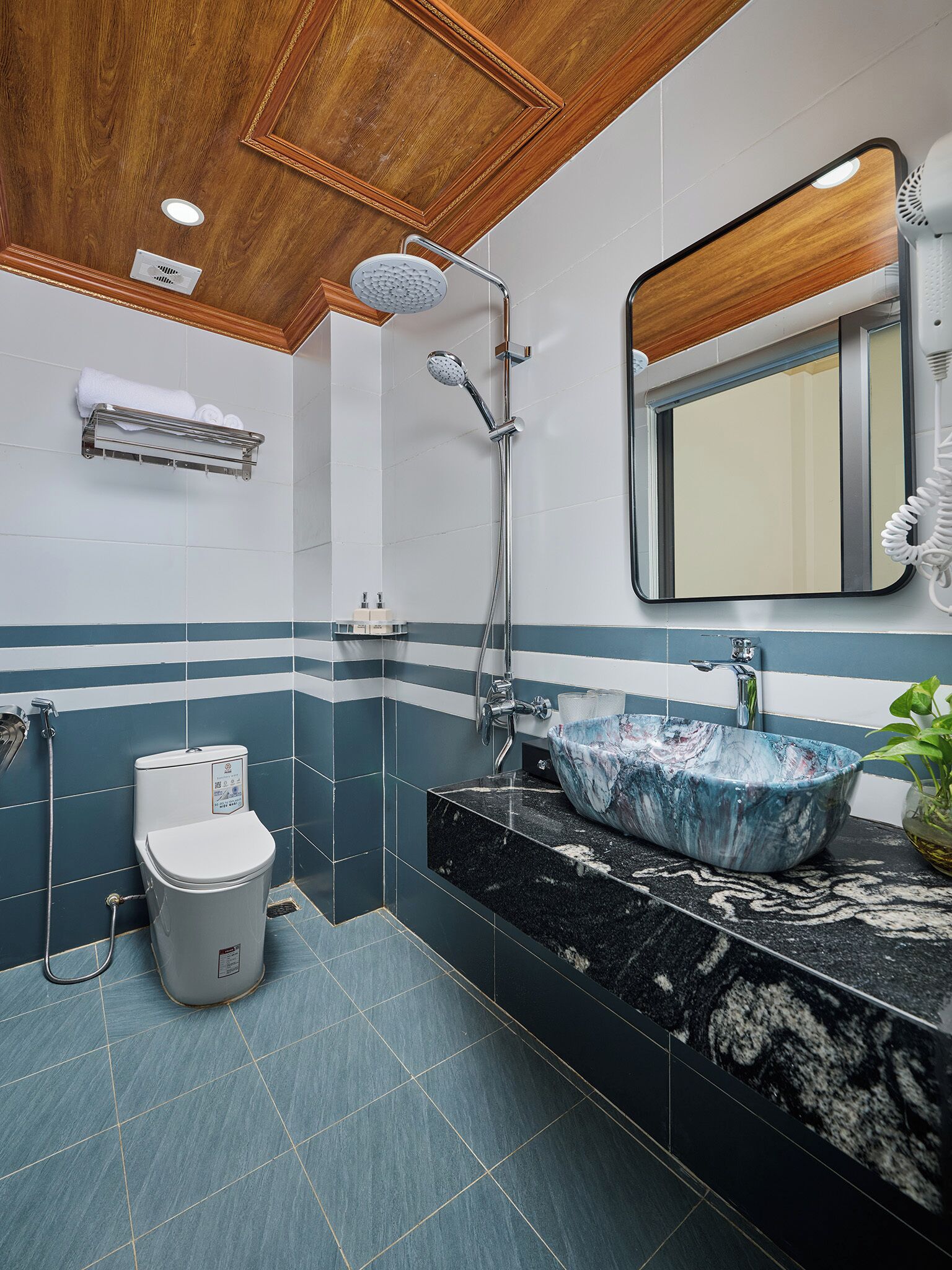 Double Room, Garden View | Bathroom