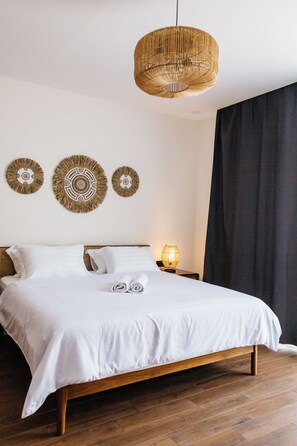 Deluxe Apartment, Private Pool | Egyptian cotton sheets, premium bedding, desk, laptop workspace - Santara Villa Ubud (Ubud)