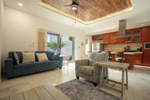 TV - Casita Bella · Peaceful Family Haven · Los Tules SJC (Cabo San Lucas)