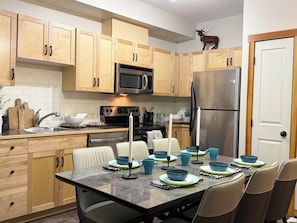 Apartamento familiar, no fumadores, vistas a la montaña | Cocina privada