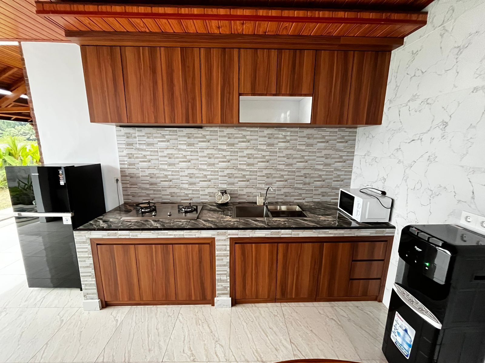 Deluxe Villa, Private Pool | Private kitchen