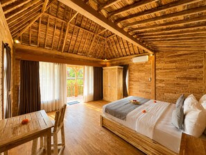 Deluxe Villa, Private Pool | Free WiFi - D'carik Wooden Lodge Ricefield View by TVM (Ubud)