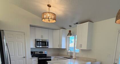 Spacious 4-bedroom house in terrific Lehi with AC comfort