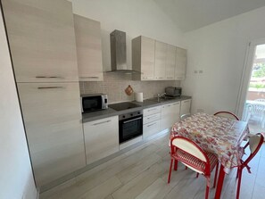 Fridge, microwave, oven, dishwasher - MareChiara a Barbarossa - Goelba (Porto Azzurro)