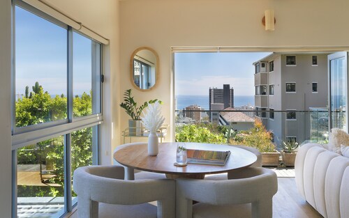 Ashry Collective-Ocean & Mountain Views