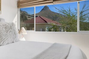 In-room safe, iron/ironing board, free WiFi, bed sheets - Ashry Collective-Ocean & Mountain Views (Cape Town)