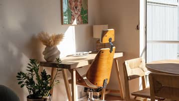 Luxury Apartment, Ocean View | Interior