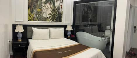 Deluxe Double Room, City View