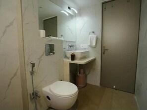 Kamar Deluks | Kamar mandi