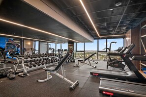Fitness facility - Central Southbank Apartment with Pool Access (Southbank)