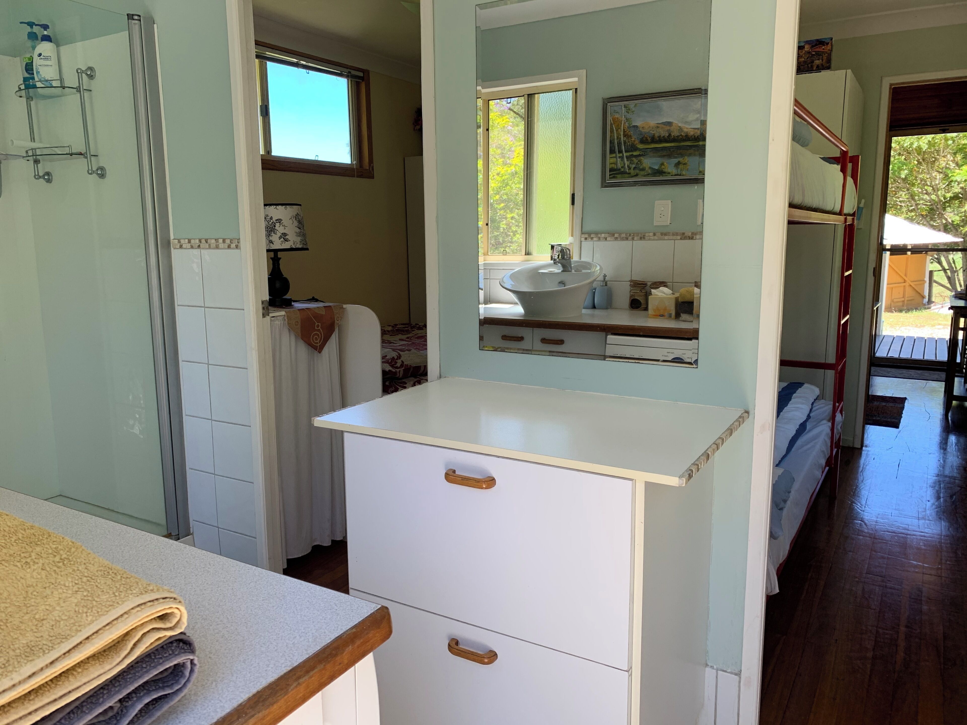 2 bedrooms, iron/ironing board, WiFi, bed sheets