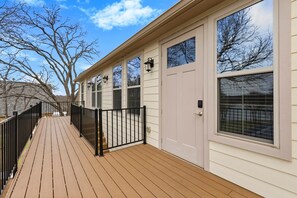 Exterior detail - Lakefront Game Loft • Beautiful Views • Sleeps 6 • (Little Elm)