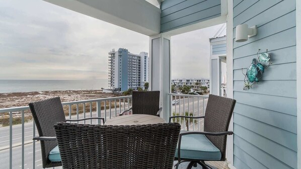 Property grounds - Saltwater Freedom in Orange Beach (Orange Beach)