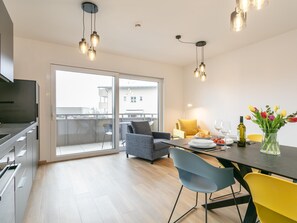 Dining - Stylish holiday apartment in Jenbach centre (Jenbach)