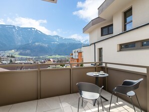 Outdoor dining - Elegant apartment in the centre of Jenbach (Jenbach)