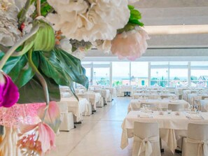 Banquet hall - Holiday apartment mit Pool (Loano)
