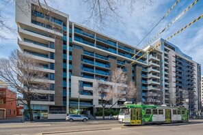 Exterior - Tranquil Oasis at Lincoln Square! 1 Bedroom | 1 Bathroom (Carlton)