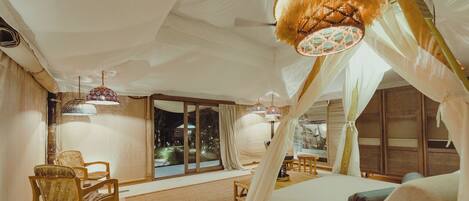 Deluxe Tent, Garden View