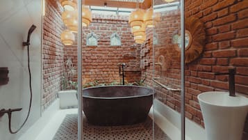 Luxury Villa, Garden View | Bathroom