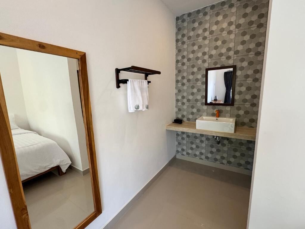 ห้องดีลักซ์ซิงเกิล, ระเบียง, วิวทะเล | ห้องน้ำ