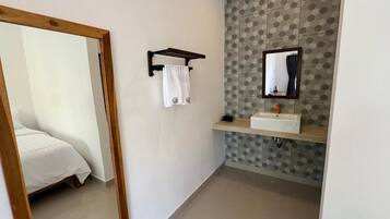 Deluxe-enkeltværelse - balkon - havudsigt | Badeværelse