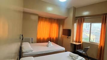 Standard Triple Room, 1 Bedroom, City View