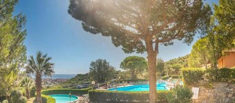 Holiday apartment mit Klimaanlage und Pool