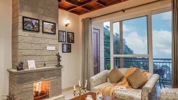 Villa Deluxe | Vardagsrum