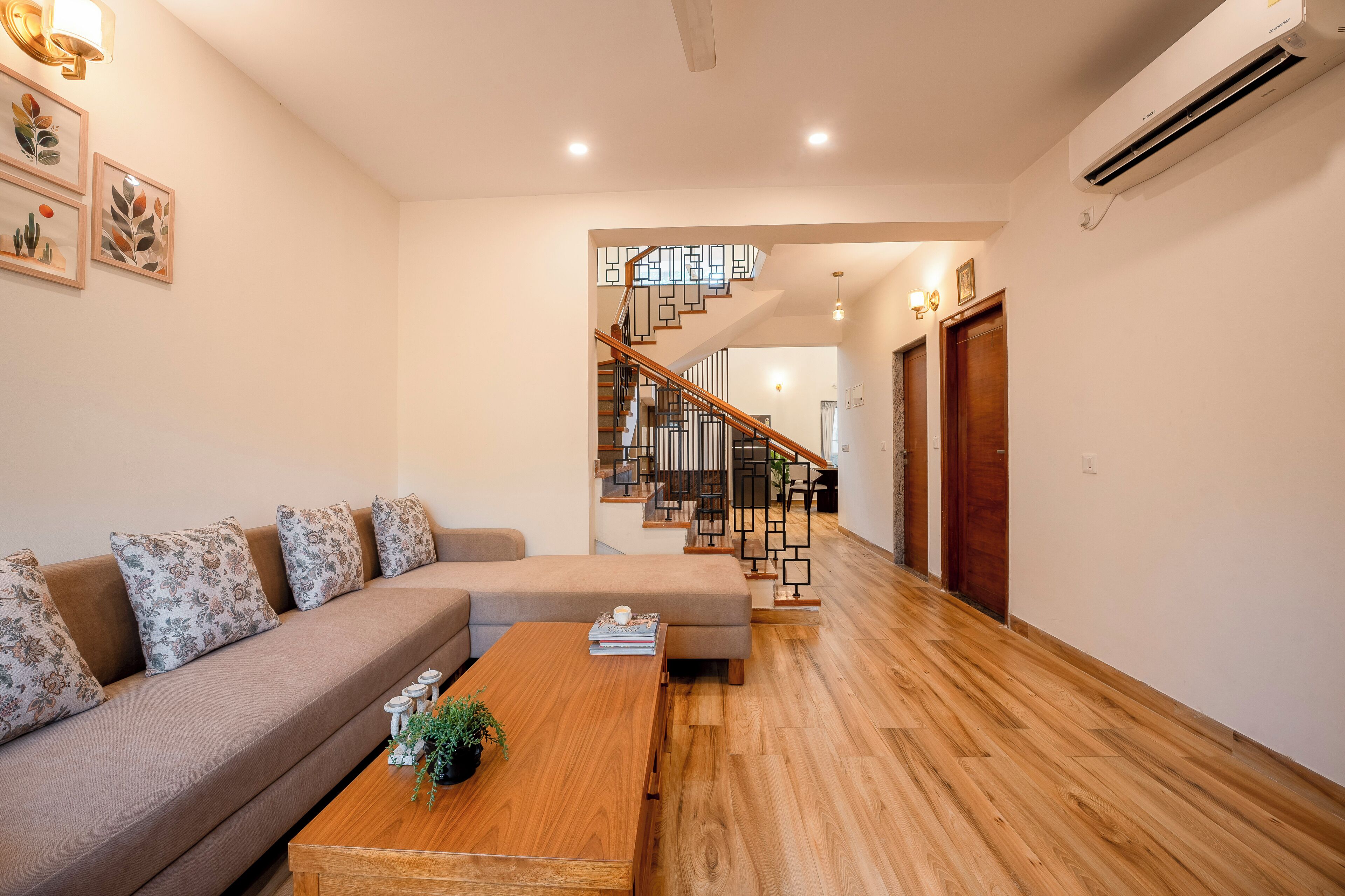 Villa, 4 Schlafzimmer, Balkon | Wohnbereich