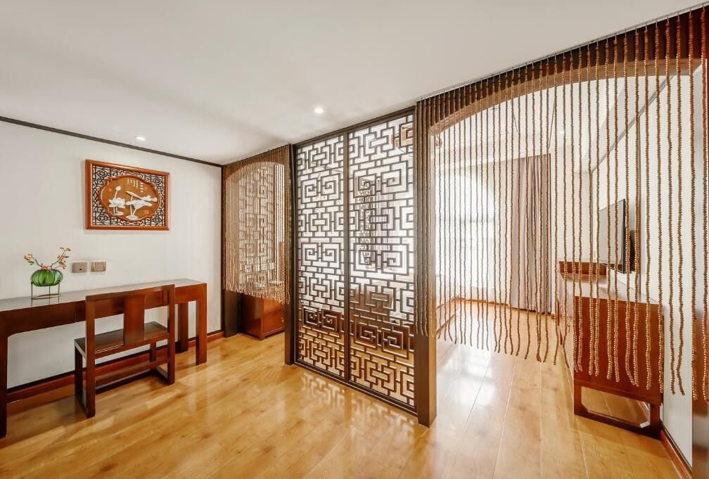 Family Double Room, Balcony, City View | Interior