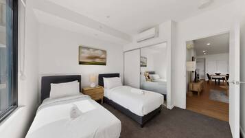 2 bedrooms, iron/ironing board, WiFi, bed sheets