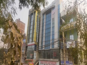 House | Exterior - Collection O Chanakya National Patna (Patna)